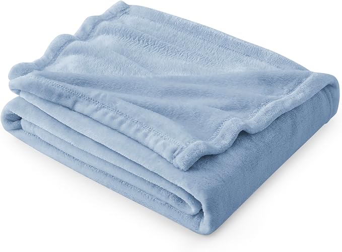 Cozy Blankets & Throws