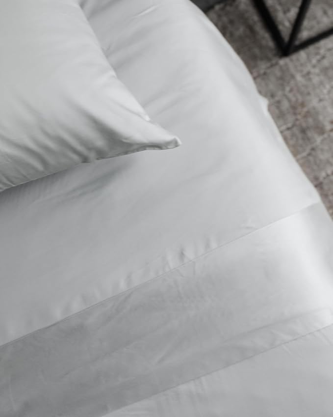 Cozy Earth Luxury Bed Sheet Set - 100% Viscose from Bamboo Fabric, Ultra-Soft & Breathable, Fits Regular & Deep Pocket Mattresses up to 20" - 5 Pieces Split King Sheet Set Light Grey