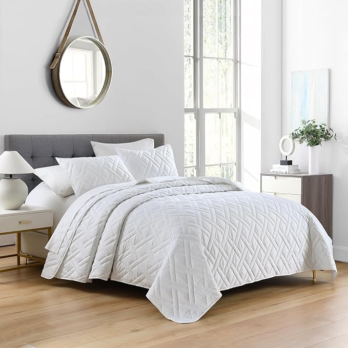 HORIMOTE HOME Quilt Set Queen Size White, Classic Geometric Diamond Stitched Pattern, Ultra Soft Microfiber Lightweight Bedding Set Bedspread Coverlet for All Season (1 Quilt and 2 Pillow Shams)