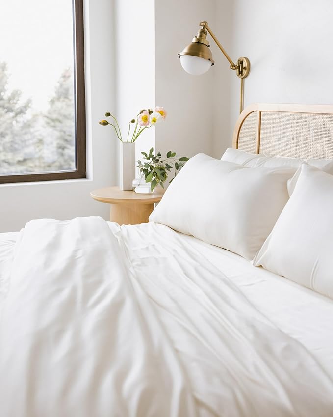 Cozy Earth Luxury Bed Sheet Set - 100% Viscose from Bamboo Fabric, Ultra-Soft & Breathable, Fits Regular & Deep Pocket Mattresses up to 20" - 5 Pieces Split King Sheet Set White