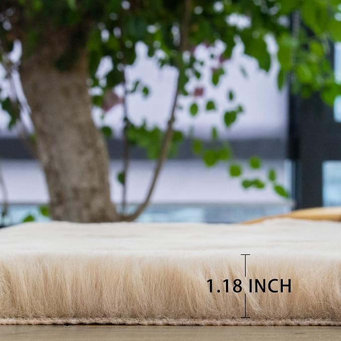 Light Brown Beige Washable Shaggy Round Rug 5ft Faux Rabbit Fur Rugs for Living Room Circle Nursery Rug for Bedroom Girl Room Décor