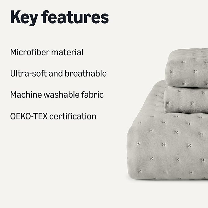 Amazon Basics Brushed Microfiber Quilt Set, Extra Soft with Natural Texture, 3-Piece,King, Grey
