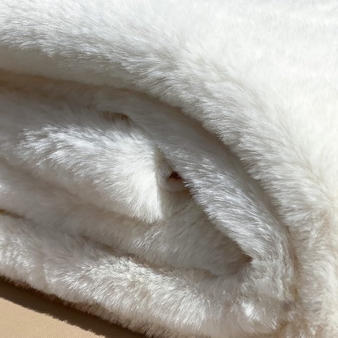 White Shaggy Bunny Fur Rugs for Living Room Washable Furry Area Rugs for Bedroom Nursery Rug 3x5 Teen Room Décor Boho Rug