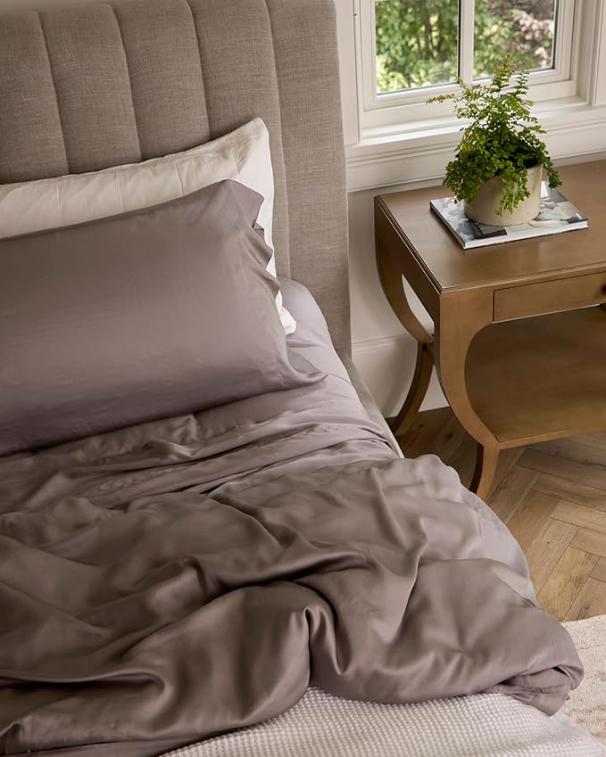 Cozy Earth Luxury Bed Sheet Set - 100% Viscose from Bamboo Fabric, Ultra-Soft & Breathable, Fits Regular & Deep Pocket Mattresses up to 20" - 4 Pieces Queen Sheet Set Walnut