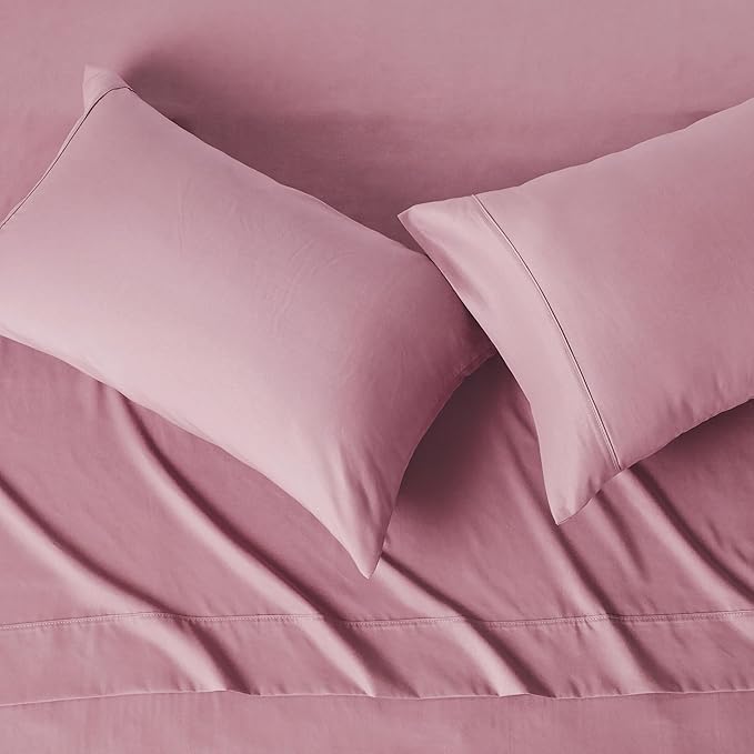 Amazon Basics Lightweight Microfiber 4-Piece Bed Sheet Set, Rose, Solid, Full