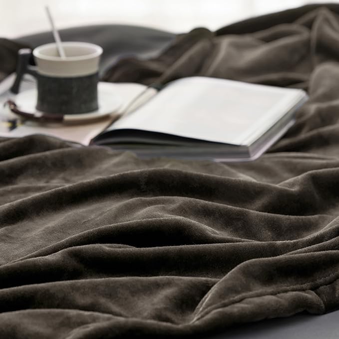 Bedsure GentleSoft Fleece Throw XL Blanket Brown - 300GSM Soft Lightweight Plush Cozy Blankets for Bed, Sofa, Couch, Travel, Camping, 50x70 inches