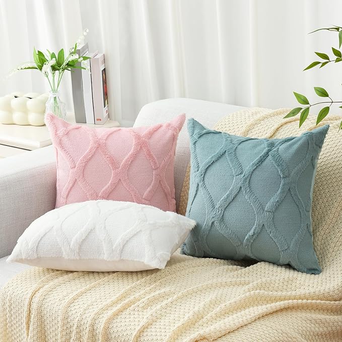 decorUhome Spring Throw Pillow Covers 18x18 Inch Set of 2, Soft Plush Faux Fur Wool Light Pink Couch Pillow Covers, Decorative Neutral Pillow Cases for Bed Sofa Living Room Home Decor
