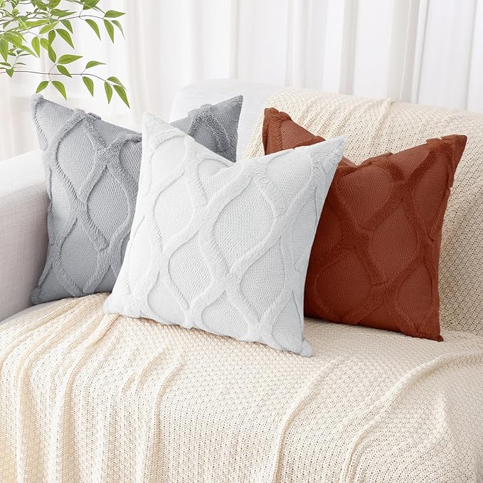 decorUhome Spring Throw Pillow Covers 18x18 Inch Set of 2, Soft Plush Faux Fur Wool Pure White Couch Pillow Covers, Decorative Neutral Pillow Cases for Bed Sofa Living Room Home Decor