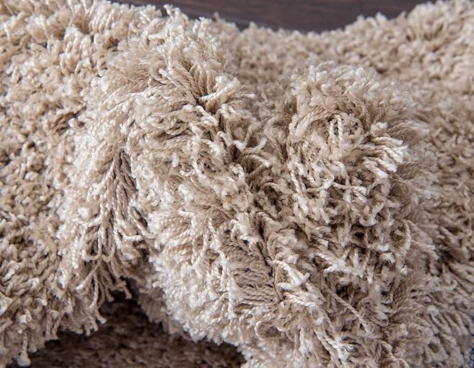 Unique Loom Solid Shag Collection Area Rug (2' x 6' 5" Runner, Taupe)