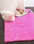 Unique Loom Solid Shag Collection Area Rug (2' x 3' 1" Rectangle, Taffy Pink)